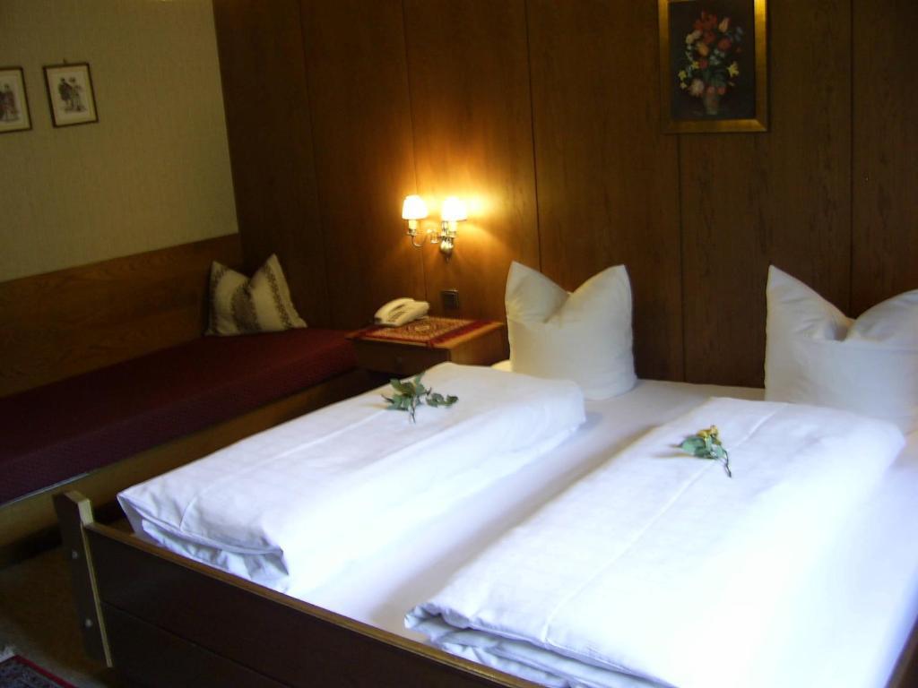 Pension Muehlbachhof Alpbach Room photo