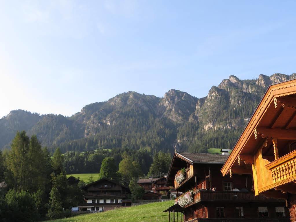 Pension Muehlbachhof Alpbach Exterior photo